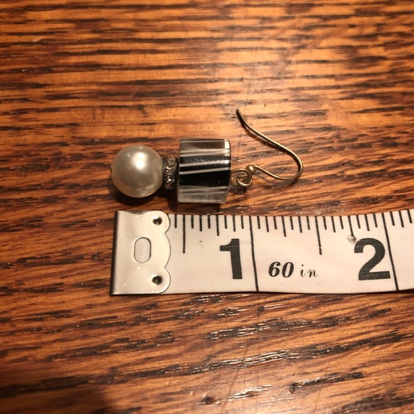 Handcrafted earrings - Picture 2 of 2